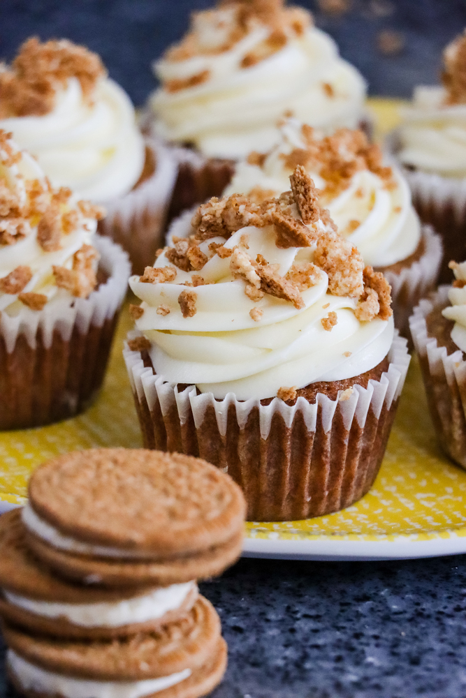 Oreo Carrot Cake Cupcakes