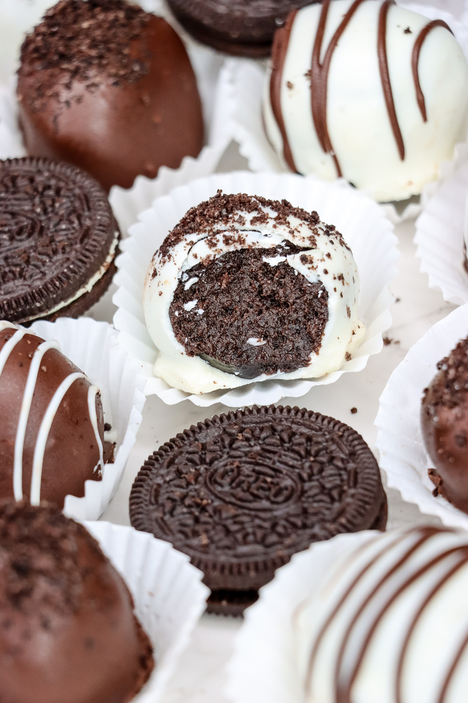 Easy Oreo Truffles