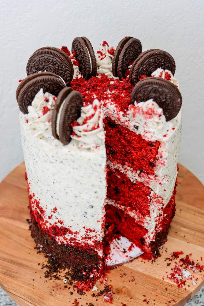 Red Velvet Oreo Cake Cut